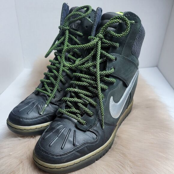 Nike Dunk Sky High Black - 684954-001 Womens Sneakers - Picture 1 of 6